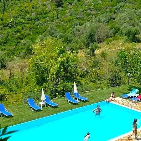Paradise With Large Swimming Pool At Pelekas