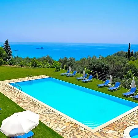 Apartment Paradise With Large Swimming Pool At Pelekas *