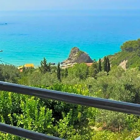 Paradise With Large Swimming Pool At Pelekas Отель